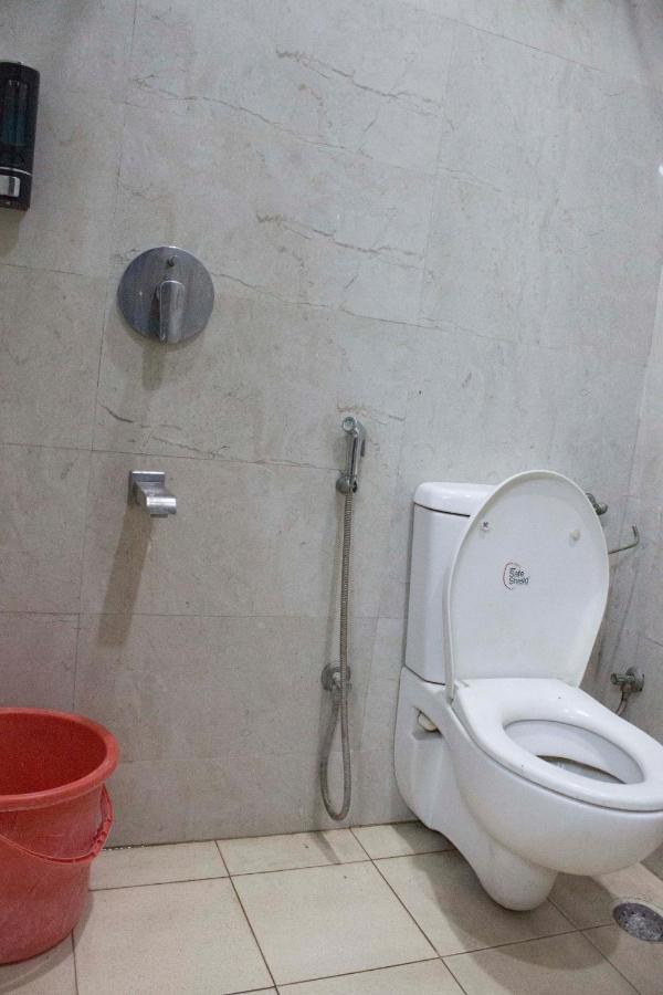 Jsb Hotel Faridabad Eksteriør bilde