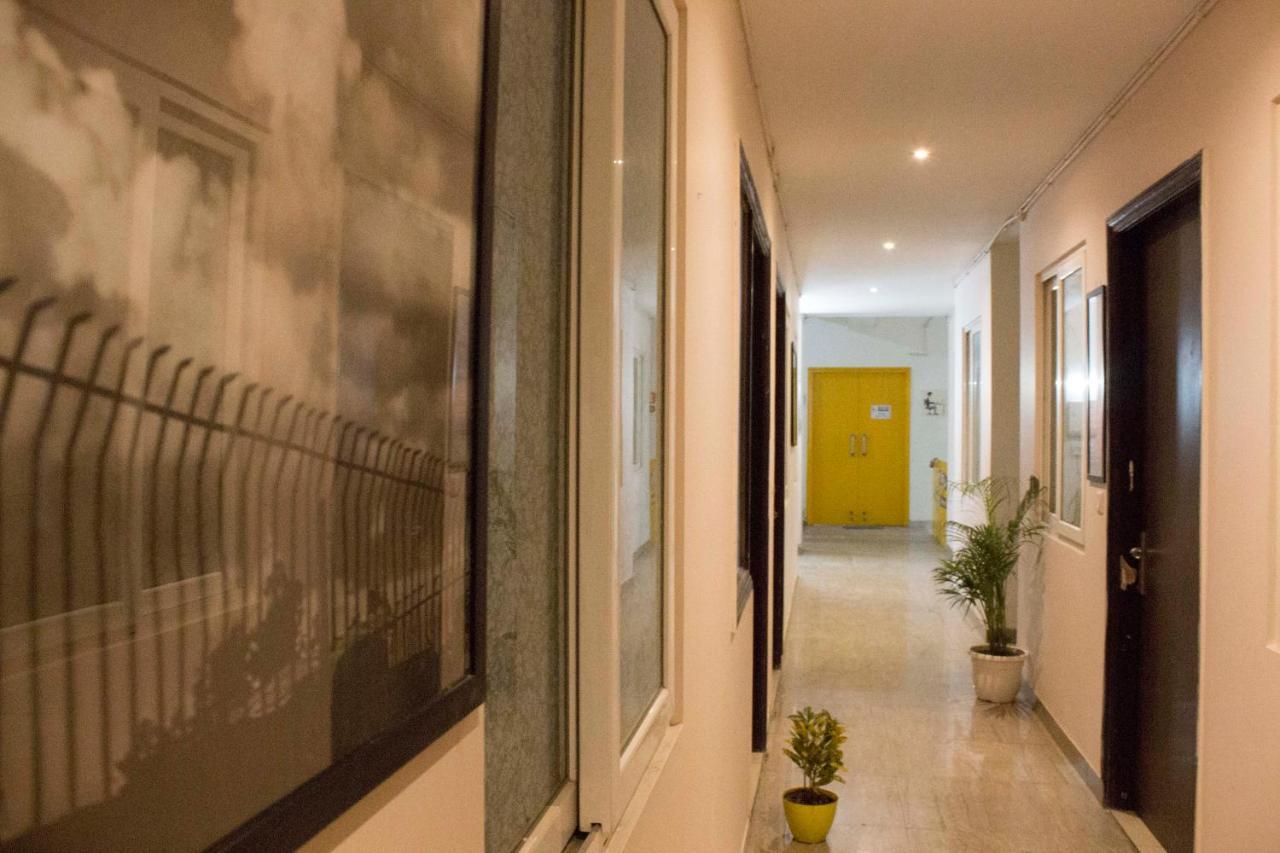Jsb Hotel Faridabad Eksteriør bilde